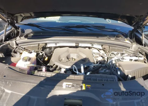 2024 Jeep Grand Cherokee 4Xe z USA, uszkodzony, nr VIN 1C4RJYB64RC105933